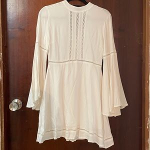 BB DAKOTA white dress